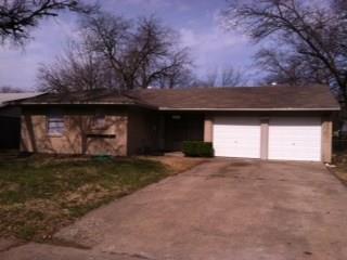 3549 Antilles Dr, Mesquite TX  75150-1711 exterior