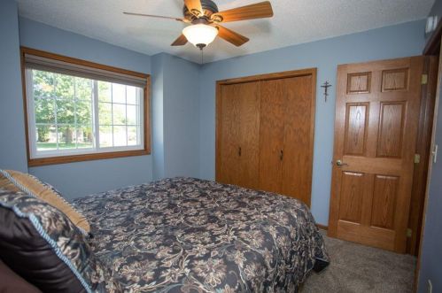 7873 28th St, Saint Paul MN  55128-4803 exterior