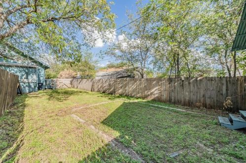 3217 29th St, Fort Worth TX  76106-4928 exterior