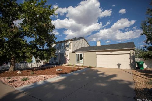 2366 Dawson Way, Aurora, CO 80014-2410