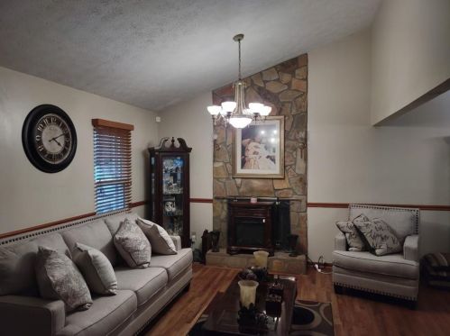 2867 Kathryn Cir, Atlanta GA  30331-5314 exterior