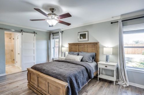 3115 Chapel Downs Dr, Dallas TX  75229-5834 exterior