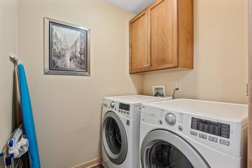 852 Berwood Ave, Saint Paul MN  55127-5107 exterior