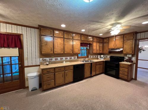 3342 Devaughn Dr, Marietta, GA 30066-2379