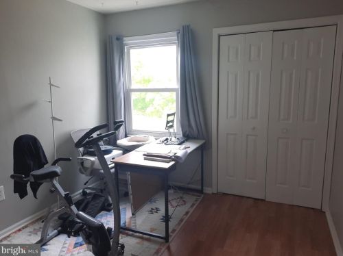 11 Shirley Ln, Trenton NJ 08610 exterior