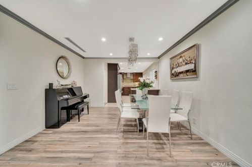 3719 Fairesta St, Glendale CA 91214-1718 exterior