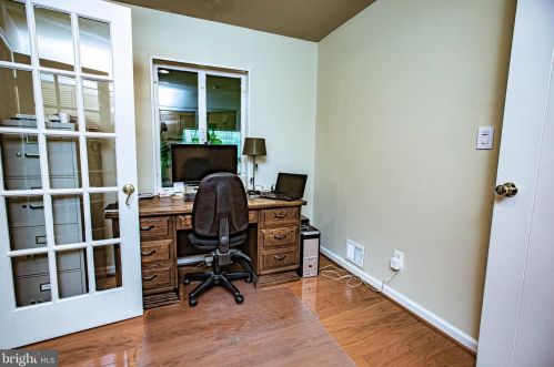 7415 Hastings St, Springfield VA  22150-4108 exterior