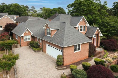 125 Oakpark Ter, Mcdonough, GA 30253-2209