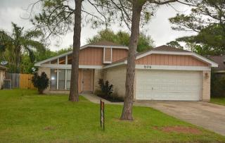 15238 Barbarossa Dr, Houston TX  77083-5404 exterior