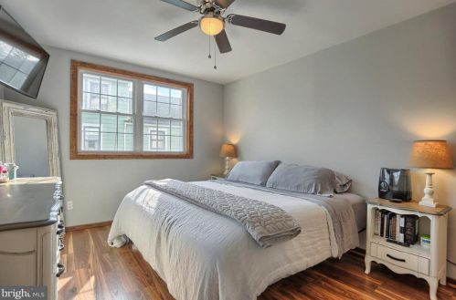 215 Cavalry Rd, Carlisle PA  17013-1606 exterior