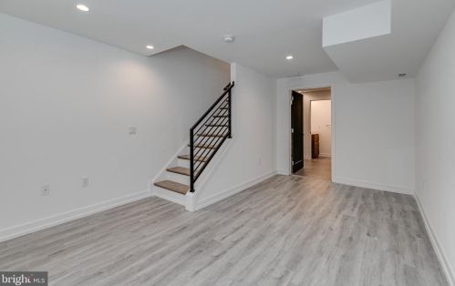 526 24th St, Philadelphia PA  19146-1054 exterior