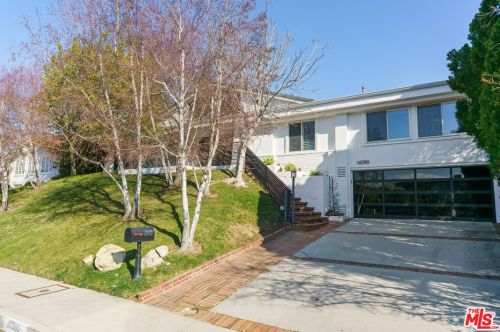 16390 Tudor Dr, Van Nuys, CA 91436-4165