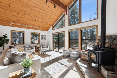 11400 Sitzmark Way, Truckee, CA 96161-6129