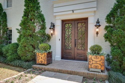 9955 Huntcliff Trce, Atlanta, GA 30350-2717