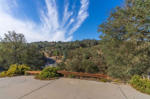 4380 Tomahawk Trl, Copperopolis, CA 95228-9714