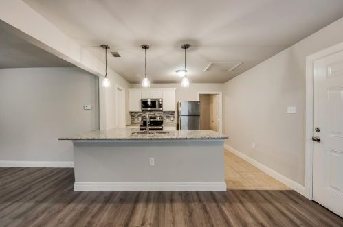 2732 Stark St, Fort Worth TX  76112-6555 exterior