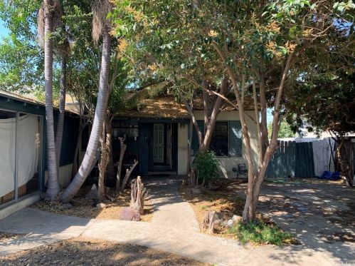 14106 Oval Dr, Whittier, CA 90604-1034