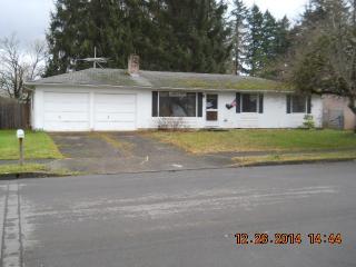 1254 Village Squire Ct, Damascus, OR 97030