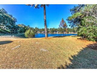 22 Hunting Ct, Bluffton, SC 29910-4830