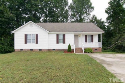 107 Eubanks Ct, Selma, NC 27576-2066