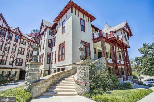 9610 Dewitt Dr, Silver Spring MD 20910-7110 exterior