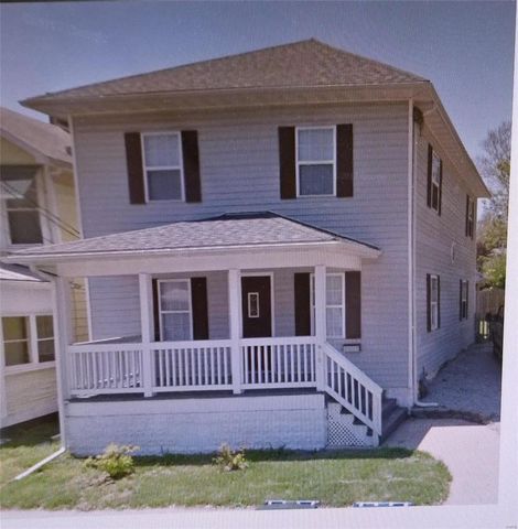 810 Liberty St, Alton, IL 62002-2626