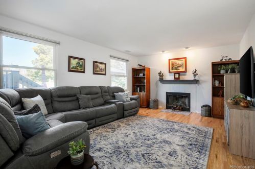 1515 Richfield Way, Denver CO  80017-5273 exterior