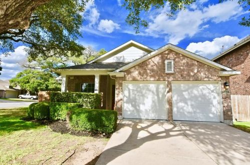 700 Coomes Pl, Cedar Park, TX 78613-4073