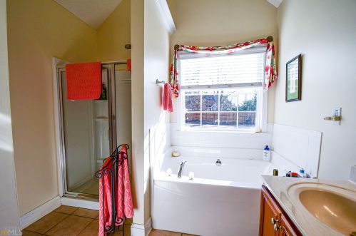 245 Creekside Cir, Hampton GA  30228-5582 exterior