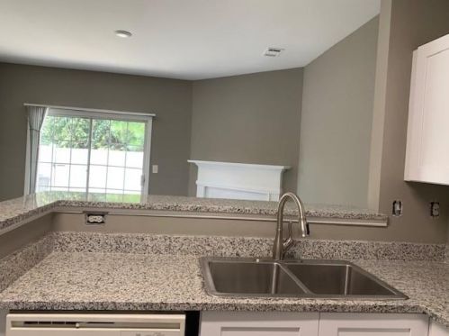 1507 Cove Creek Cir, Norcross, GA 30093-8221
