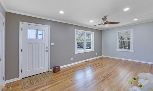 976 Pinehurst Dr, Smyrna GA  30080-4225 exterior