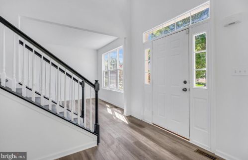 24 Log Cabin Rd, Erial, NJ 08081-5658