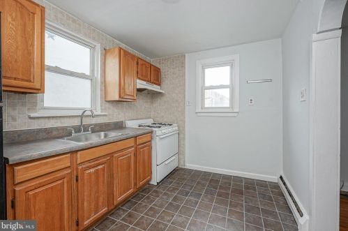 1716 5 St, Philadelphia PA 19148-1850 exterior