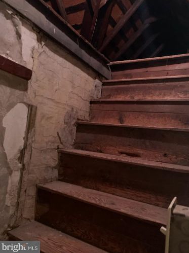 2852 Baltimore Pike, Hanover PA 17331-9643 exterior