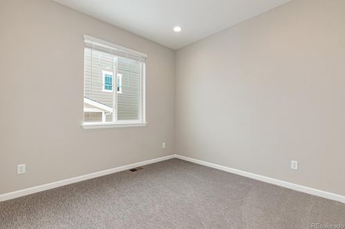 5795 Grand Baker Ct, Aurora CO 80016 exterior