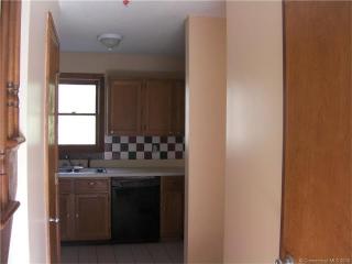 703 Chaplin Woods Dr, North Windham CT  06235-4606 exterior