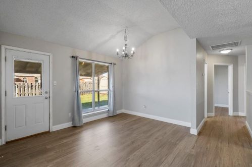 7309 Summerset Dr, Fort Worth TX  76126-4538 exterior