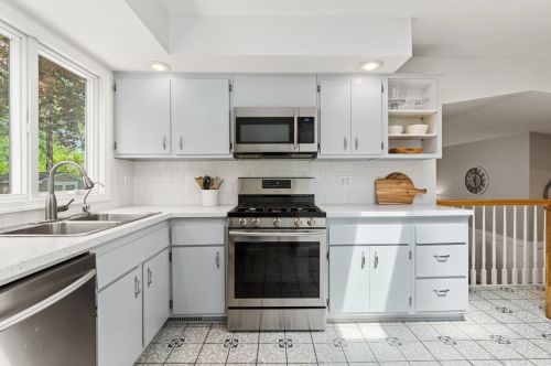 952 Brooks Ave, Saint Paul MN  55113-3339 exterior