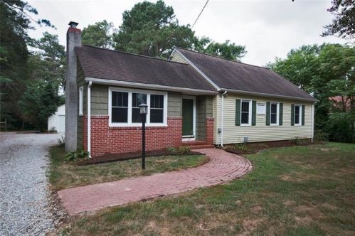 5238 Chestnut Fork Rd, Zanoni, VA 23061-3957