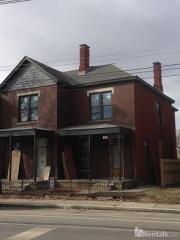 1003 Summit St, Columbus OH  43201-6507 exterior