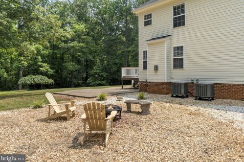 28281 Beech Dr, Rhoadesville VA  22542-9094 exterior