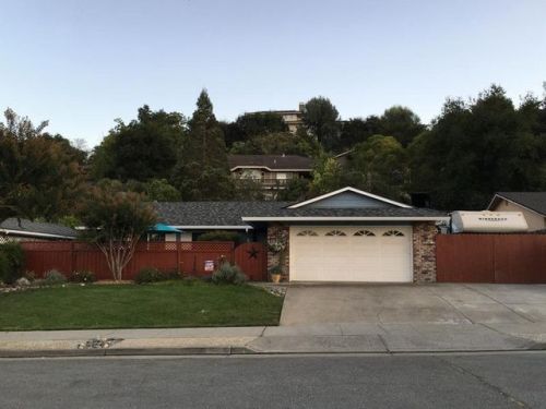 1460 Ousley Dr, Gilroy, CA 95020-3727