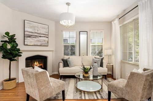 50 Shadowplay, Irvine, CA 92620-4810