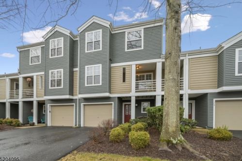174 Northfield Rd, Bridgewater, NJ 08807-3708