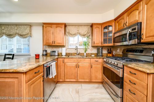 24 Honeysuckle Way, Wall Township NJ  07731-2275 exterior