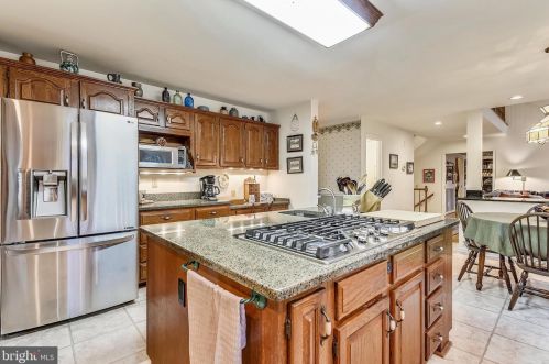 845 Stonington Way, Arnold, MD 21012-1663