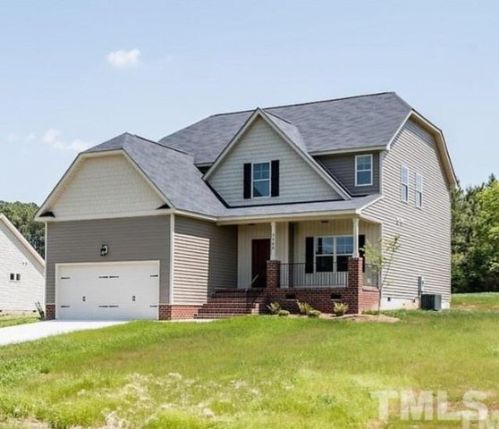 1108 Maduro Ct, Zebulon, NC 27597-9243