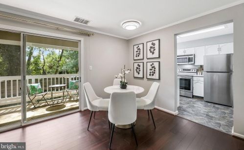 2614 Arlington Mill Dr, Arlington, VA 22206-3394