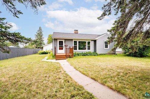5720 Oneida St, Duluth, MN 55804-1350