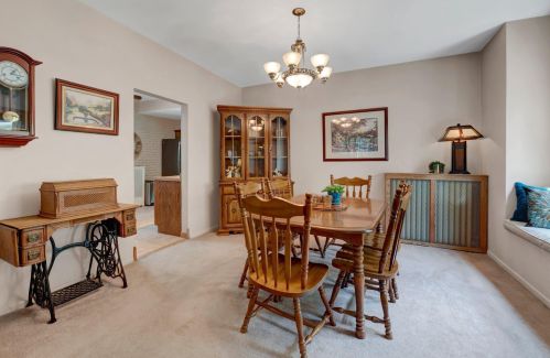 1104 Argyle St, Saint Paul MN  55103-1004 exterior